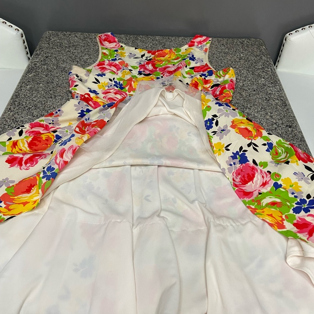 Betsey Johnson Cream Floral Dress with Pink Yellow & Blue Accents fit & flare 14 - Picture 6 of 16